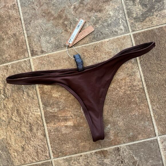 Skims Signature Swim Thong Cocoa Large - Picture 4 of 10